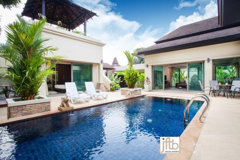 Picture Phuket Luxury Pool Villa For Sale in layan at Botanica Villas