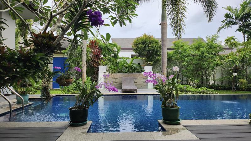 Picture 3 bedroom pool villa for rent in in Tanode Estate, Layan