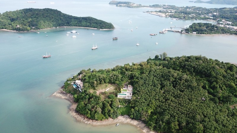 Picture A rare opportunity to acquire a large plot of waterfront land in Phuket 