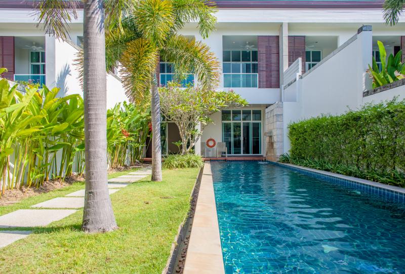  Picture Duplex 4 Bedroom Pool Villa in Bang Tao, Phuket