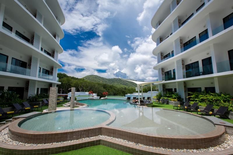  Picture High-class luxury condominium with full facilities for rent at Utopia Loft  Nai Harn, Phuket 