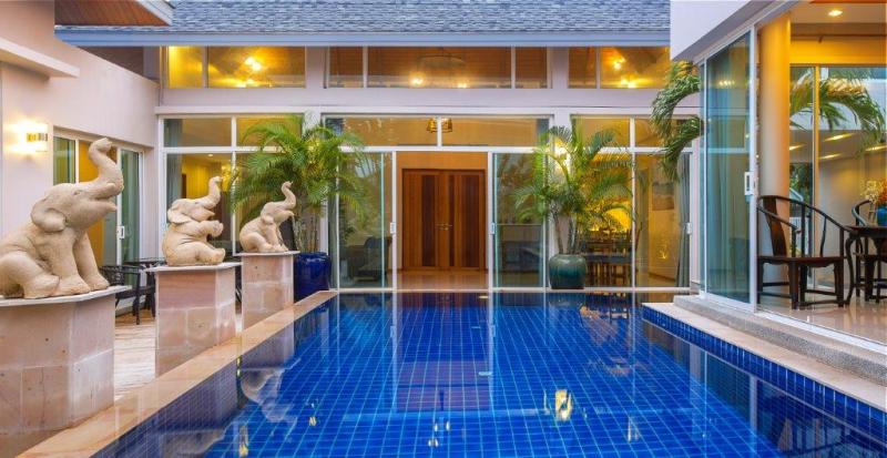  Picture Luxury pool villa balinese style with 3 bedrooms located in Saiyuan, Rawai Phuket 