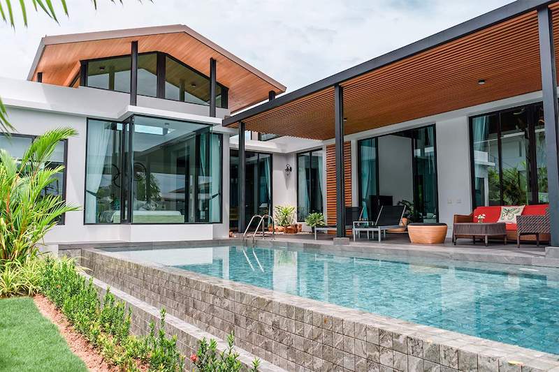  Picture Luxury new pool villa for rent in Nai Harn