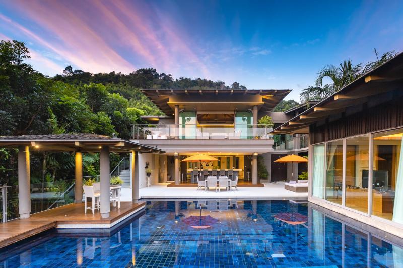  Picture Phuket luxury vacation with this 5 bedroom Sea View villa in Layan