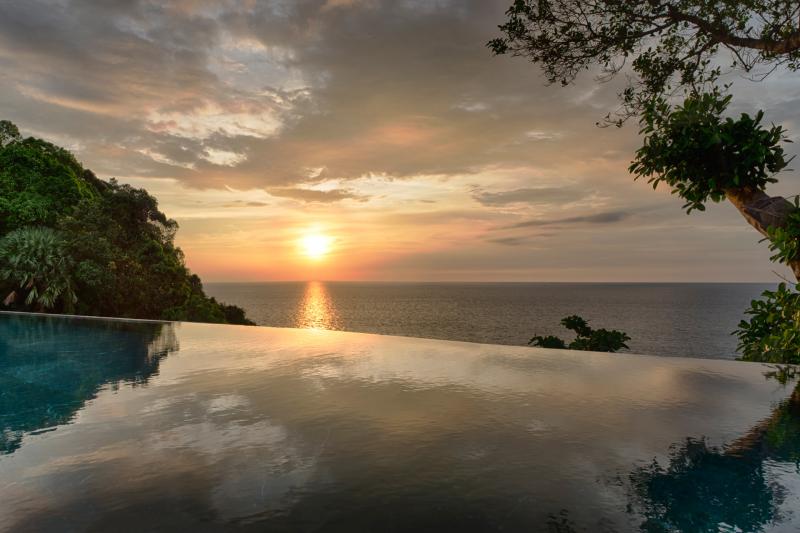 Picture Phuket luxury pool villa for sale in Kamala Millionaire's Miles