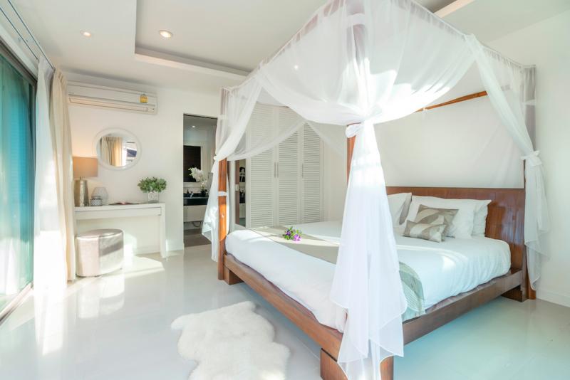 Photo 3 Bedroom Botanica Villa for Sale in Layan Phuket 