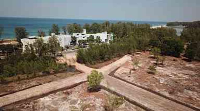 Photo Big land plot for sale at Natai Beach 