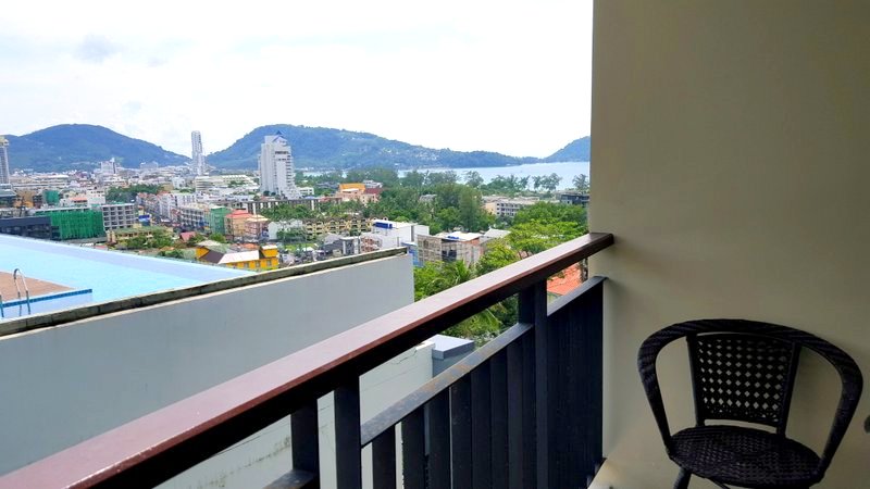 Photo 1 Bedroom Condo for Sale at The Bliss Patong