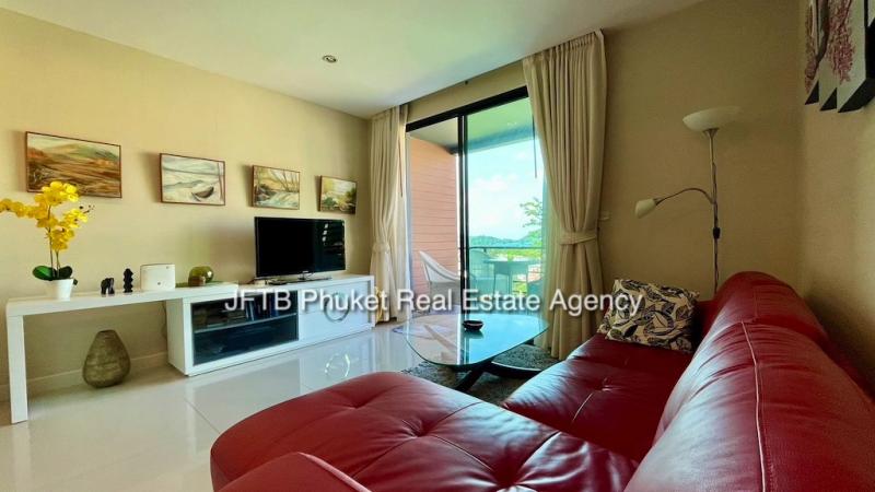 Photo 1 bedroom condo with sea view for sale at The Unity  Patong 