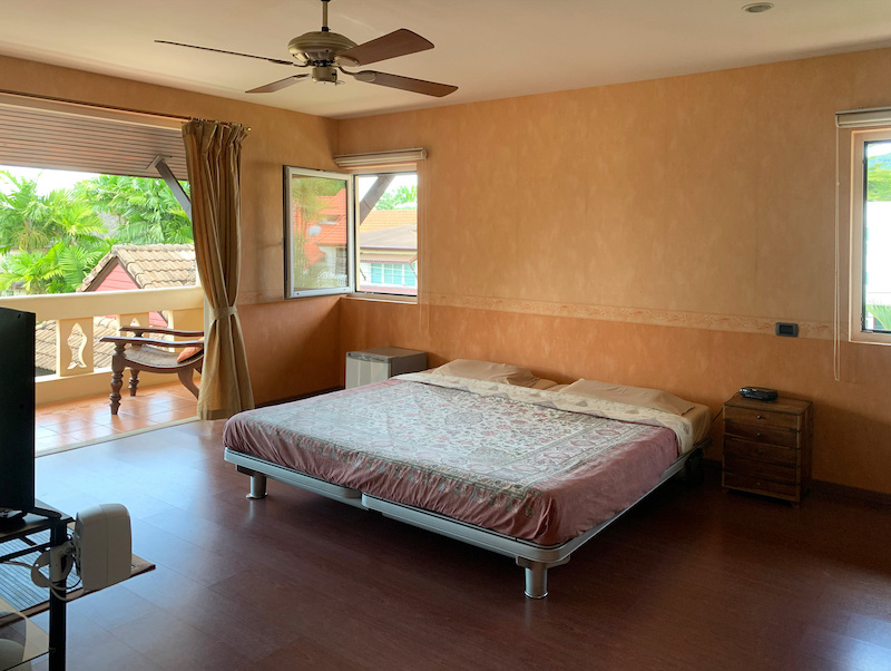 Photo Villa familiale de 3 chambres avec piscine à vendre près de l'école BIS à Koh Kaew