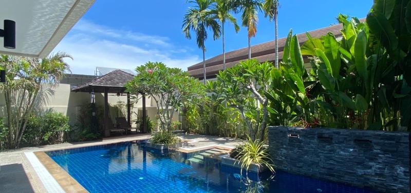 Photo 3 Br villa with pool for sale in Rawai, Phuket