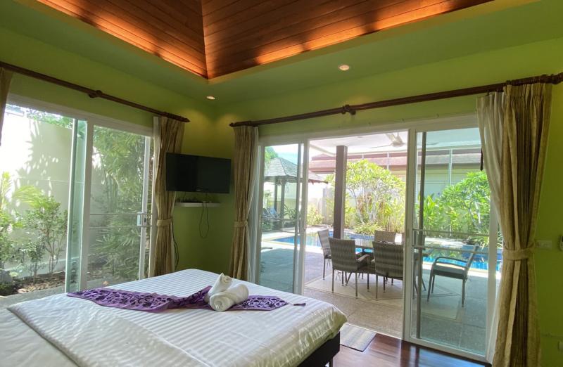 Photo 3 Br villa with pool for sale in Rawai, Phuket