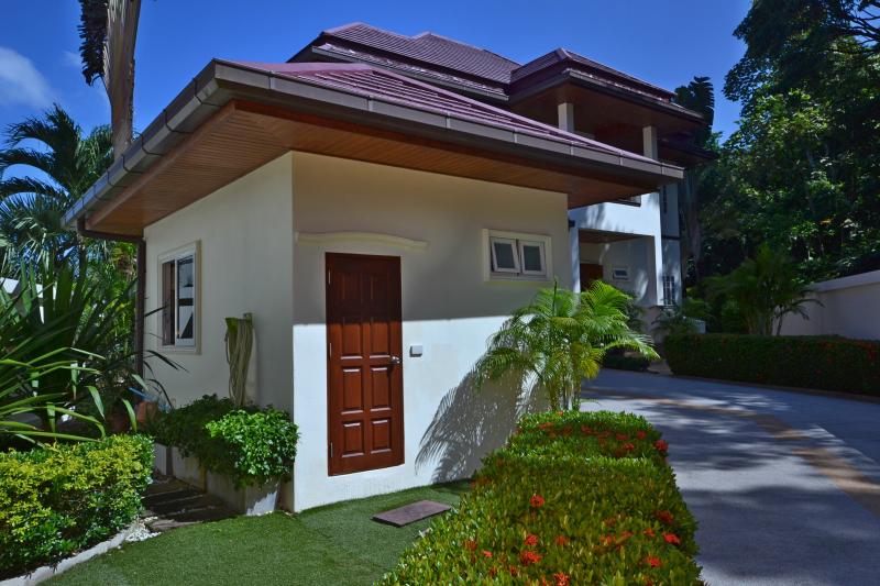 Photo 4 bedroom house for rent or for sale at the Phuket country club of Kathu