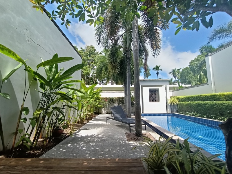 Photo 4 Bedroom Pool Villa for Sale in Bangtao Beach