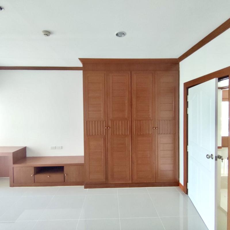 Photo 170 SqM apartment with 3 bedrooms for sale in Phuket Town.