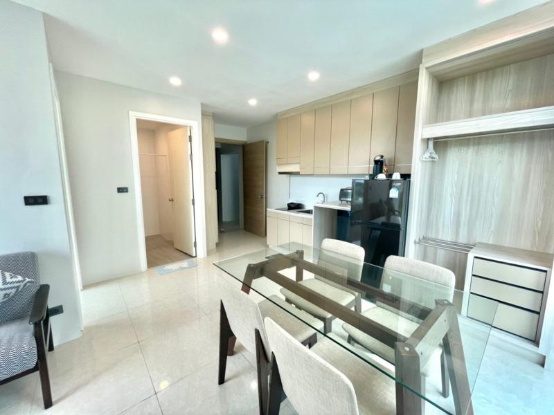 Photo Brand new sea view 1 bedroom apartment for sale fully furnished in Patong beach 