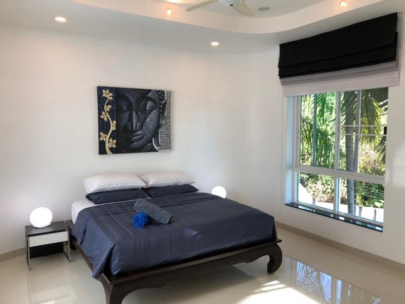 Photo Villa de 4 chambres à vendre à Baan Chalong Residence