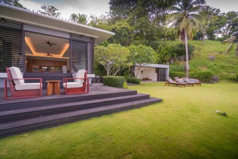 Photo Exclusive 10 bedroom villa for sale in Cape Yamu, Phuket, Thailand