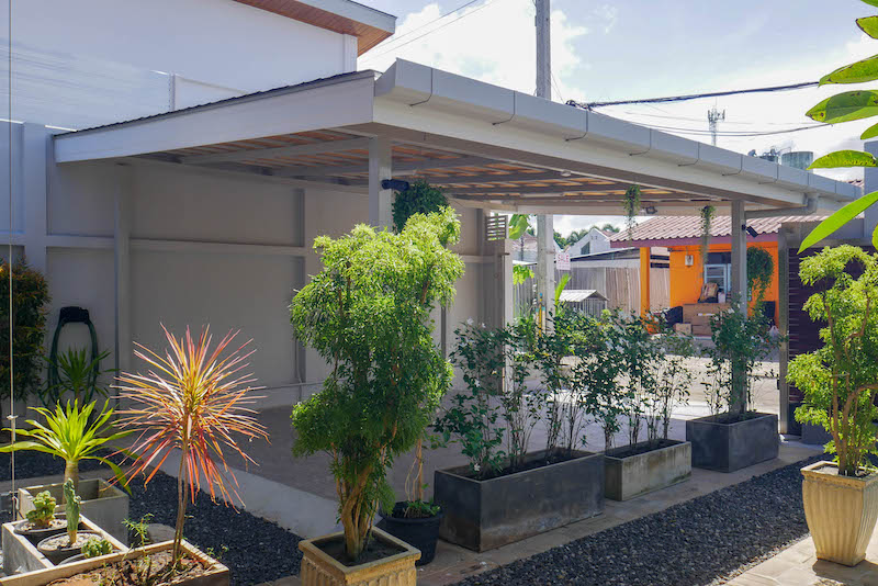 Photo Superbe villa récente avec piscine et 3 chambres à vendre à Layan