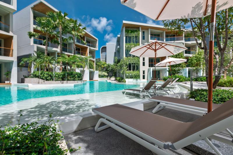 Photo Invest 1 M THB in a new 5 Star Resort in Phuket