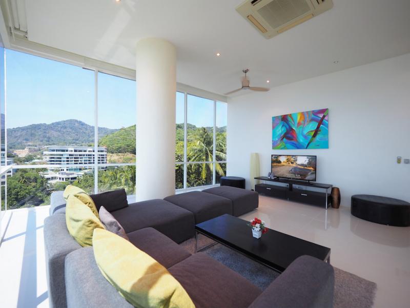 Photo Karon Freehold Seaview Penthouse for Sale