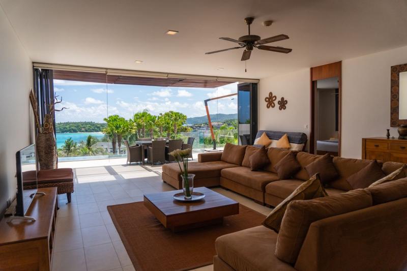 Photo Luxury 2 Bedroom Apartment with Full Ocean View for Sale in Kata, Phuket