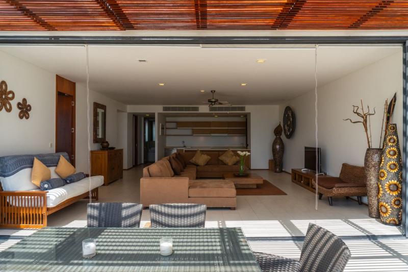 Photo Luxury 2 Bedroom Apartment with Full Ocean View for Sale in Kata, Phuket