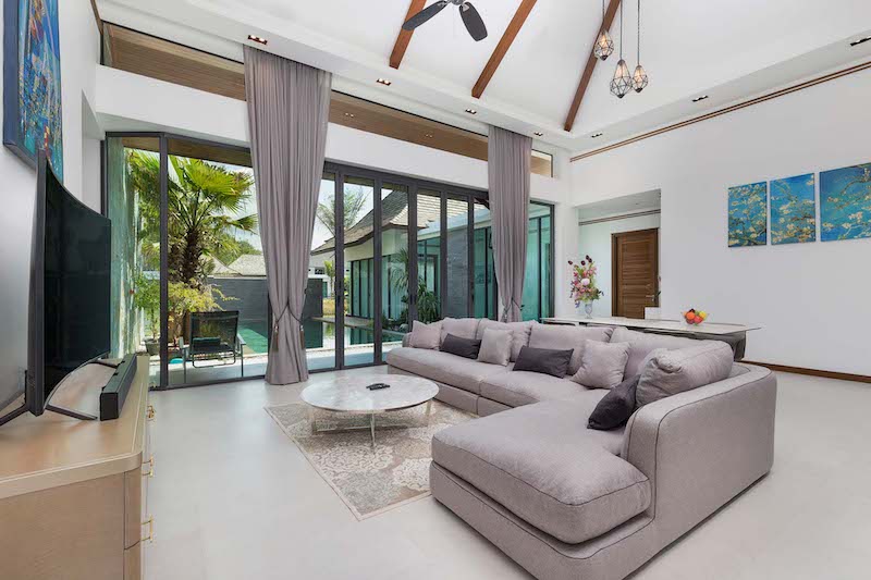 Photo Luxury 4 bedroom pool villa for rent in Cherngtalay  