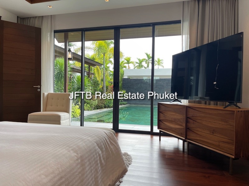 Photo luxury 4 bedroom pool villa for rent in Cherngtalay