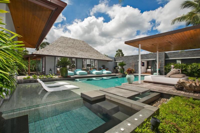 Photo Luxury 4 Bedroom Pool Villa for Sale in Anchan Lagoon, Choeng Thale, Phuket