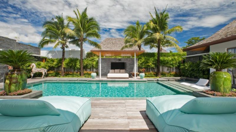 Photo Luxury 4 Bedroom Pool Villa for Sale in Anchan Lagoon, Choeng Thale, Phuket