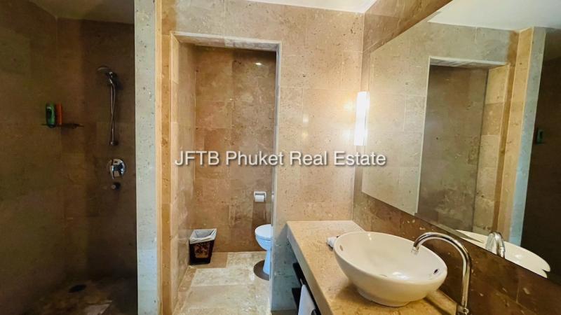 Photo Luxury Phuket villa Patong for sale in Kalim