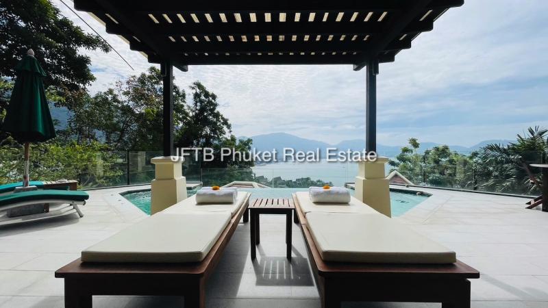 Photo Luxury Phuket villa Patong for sale in Kalim