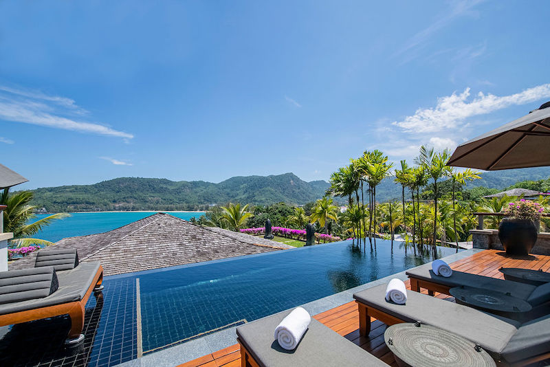 Photo Luxury villa 4 Bedrooms with spectacular ocean views of Kamala Bay for sale 