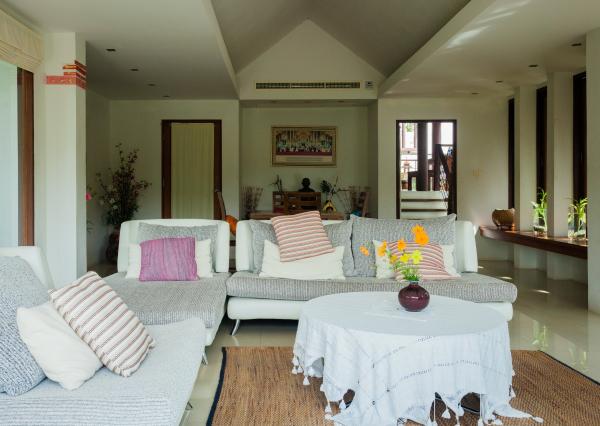 Photo Luxury villa for rent near the Sarasin bridge, Phuket