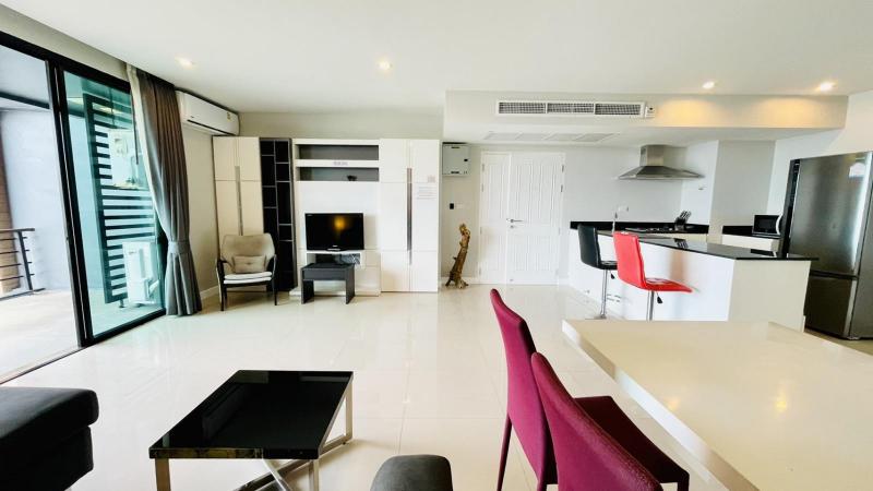 Photo Ocean view condo with 3 bedrooms for sale in Patong Beach