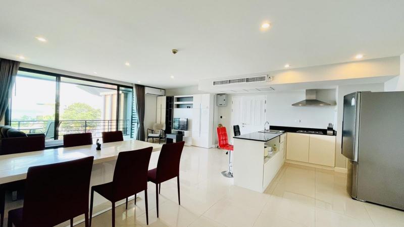 Photo Ocean view condo with 3 bedrooms for sale in Patong Beach