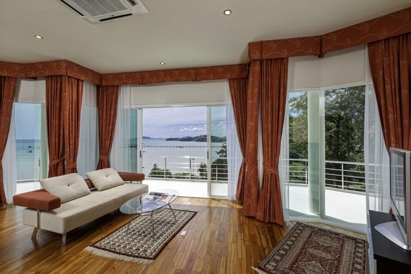 Photo Panoramic Sea View 3 bedrooms pool villa for Sale in Ao Po