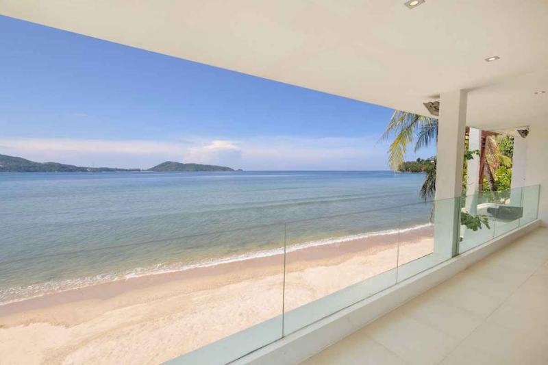 Photo Patong Beachfront Villa