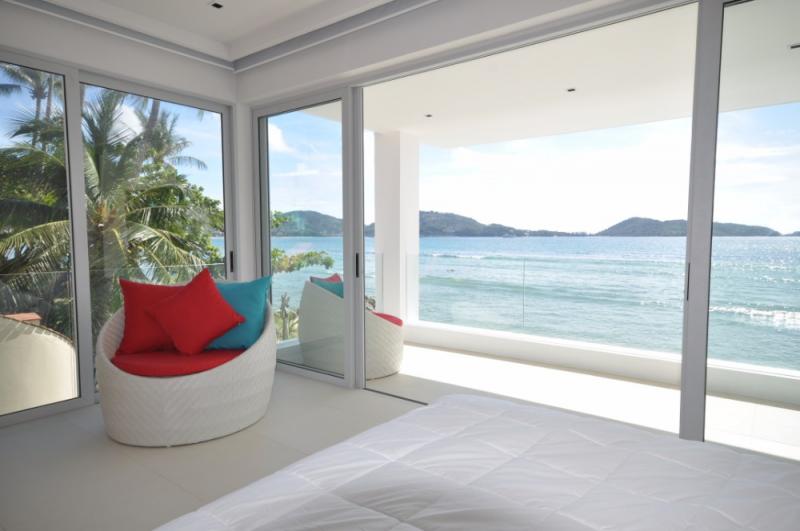 Photo Patong Beachfront Villa