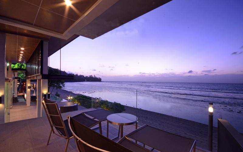 Photo Phuket Beachfront luxury modern villa in Kamala, Millionaire's miles, Phuket, Thailand