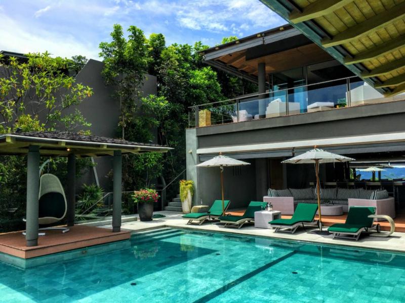 Photo Phuket Exclusive 4 bedroom pool Villa for Rent in Layan with Sea View 