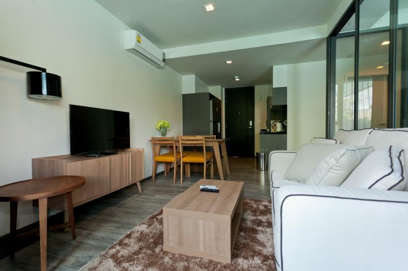 Photo Phuket luxury 2 bedroom apartment to Rent in Patong with full facilities