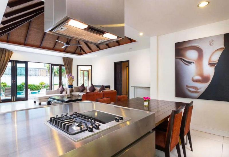 Photo Phuket pool villa available for monthly rentals in Chalong