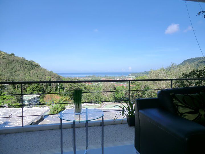 Photo Phuket sea view condo for sale on the hill of Kamala  