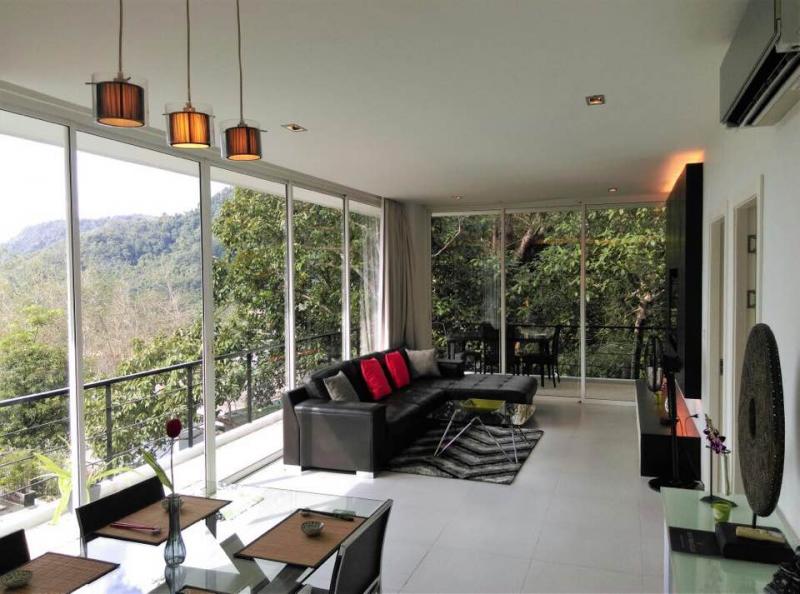 Photo Phuket sea view condo for sale on the hill of Kamala  