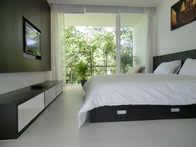 Photo Phuket sea view condo for sale on the hill of Kamala  