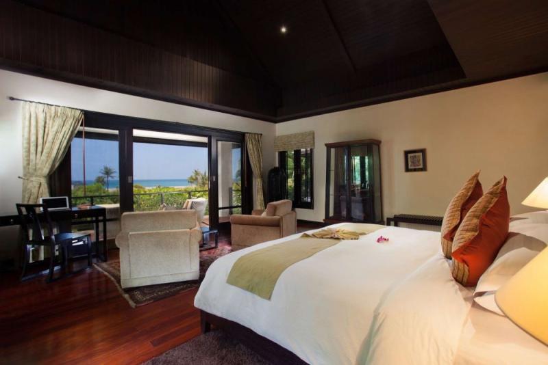 Photo Phuket Sea View Luxury Villa with 6 bedrooms for Sale in Layan