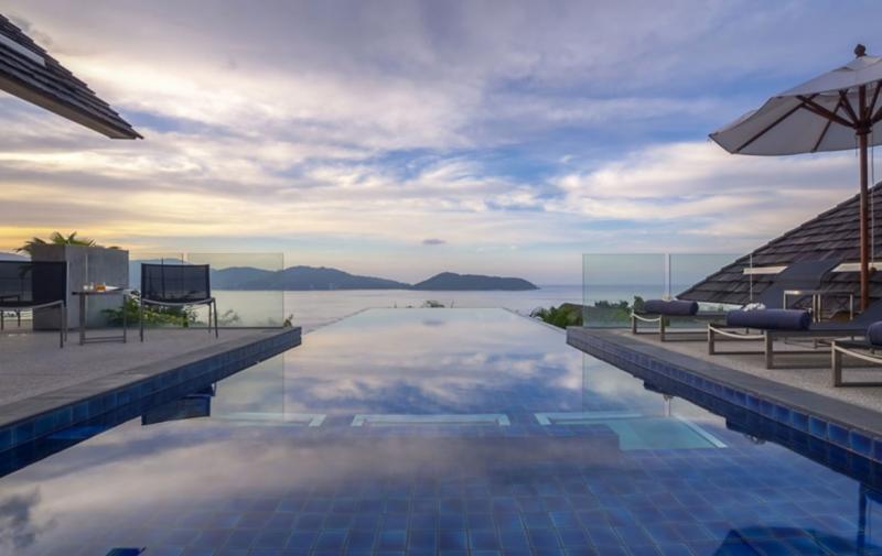 Photo Phuket stunning sea view villa for sale in Kamala