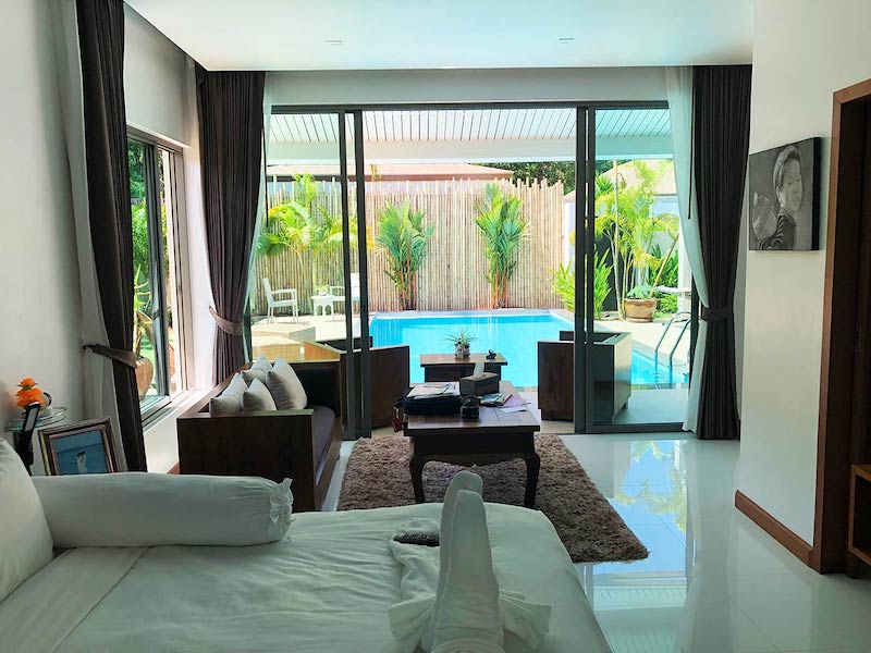 Photo Private pool villa with 3 bdr for sale in Rawai Phuket 